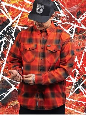 Dixxon Men's XLT Medium Metallica Load Plaid Flannel Button-Up Shirt Red Black
